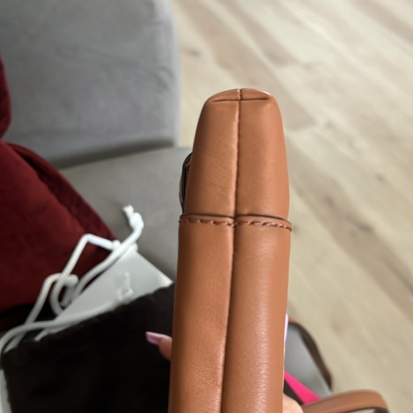 Kate Spade Tan Leather Crossbody Bag with Dust Bag and Gift Bag - Picture 10 of 10